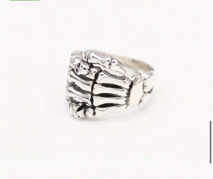 Skeleton Hand Ring